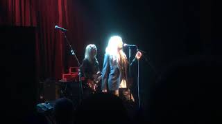 Patti Smith - Privilege