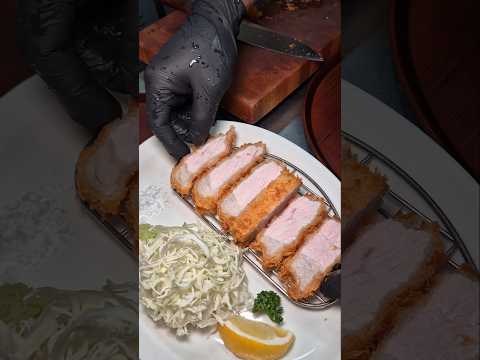 완벽한 온도 조절로 튀긴 일본식 돈까스 #돈까스 #donkatsu #japanesefood
