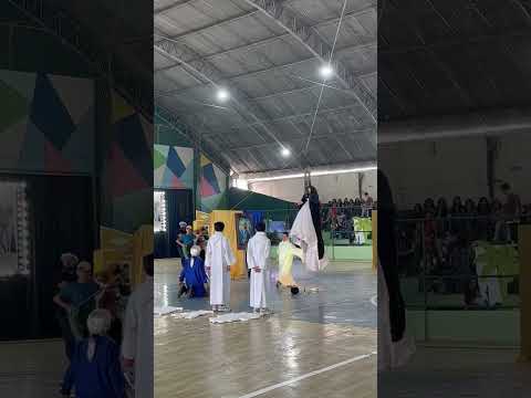 colégio Dipna Maria Cidade de Camocim de São Félix PE Apresentação de Dança!
