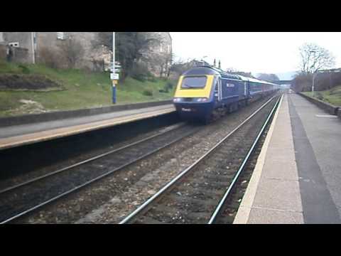 GWR HST no's: 43092-43193 @ Oldfield Park {1A16} 11/03/2016.