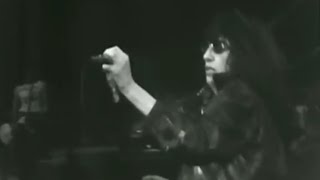 The Ramones - I Don't Want You - 12/28/1978 - Winterland (Official)