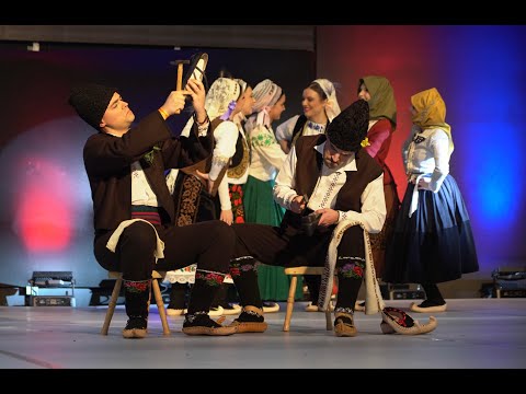 KUD Zlatni Opanak - Kumpara mi kunduri  mei dragi - Vlaške igre i pesne Negotinske Krajine