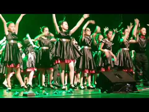 B dazzled Show Choir 2017 Grand Festival De La Salle School