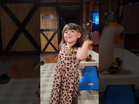 Freeze mother bitches😅