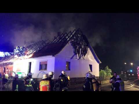 Großbrand Vollmerz: Wohnhaus in Flammen