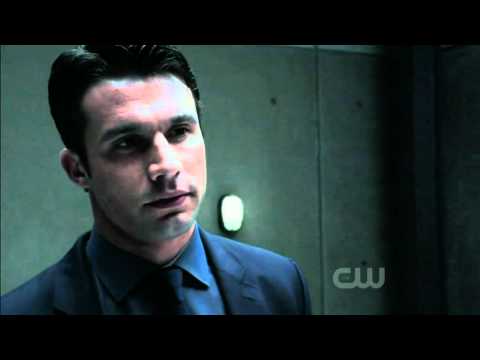 Nikita 2x09 - Sean & Alex first scene