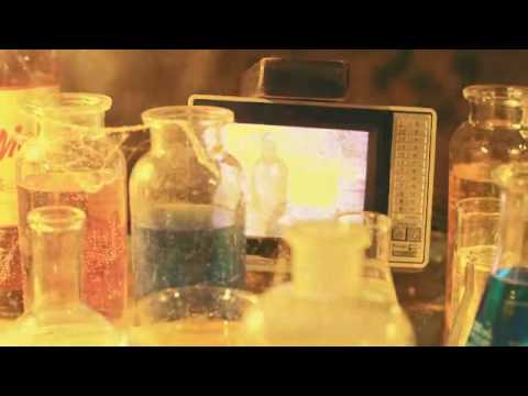 Juelz Santana (Feat. Yelawolf) - Mixin Up The Medicine