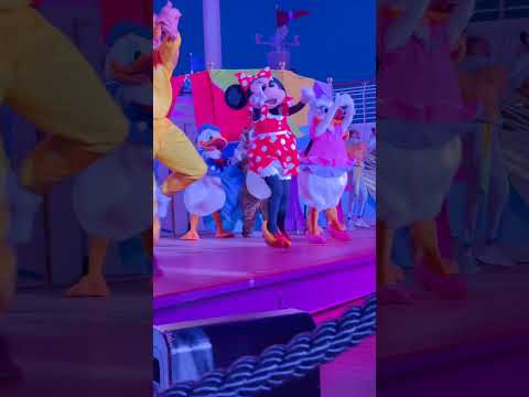 Thumbnail for Disney Cruise Surprise Colour SpinDeck Party 🌈 Disney Fantasy Vlog