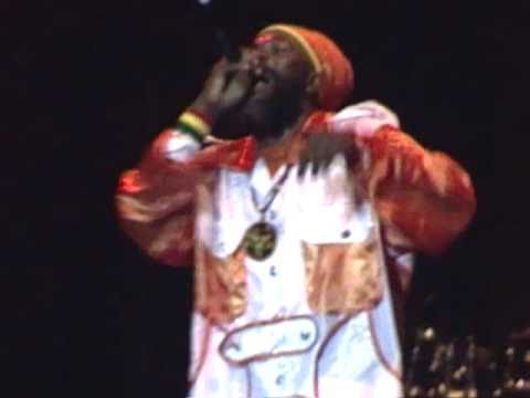 CAPLETON - Fire pon Obeah Live