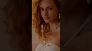 Vídeo Vestido Longo Bordado Lez a Lez