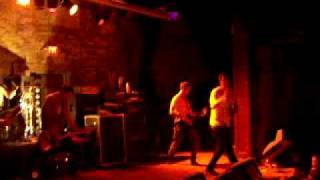 The Ghost Inside - &quot;Am/Pm&quot; live (American Nightmare cover)