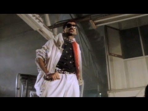 Y si al videoclip de Beat it de Michael Jackson le quitamos la musica... Como queda? hqdefault - Y si al videoclip de Beat it de Michael Jackson le quitamos la musica... Como queda?