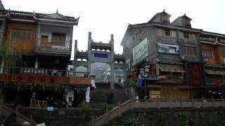 preview picture of video 'Fenghuang Ancient City 鳳凰古城 -  鳳凰大橋 day 4 - 25 ( China )'