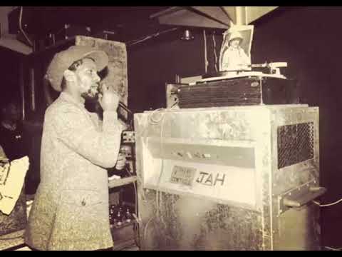 THE MIGHTY JAH SHAKA PLAYING HOW LONG TONY TUFF @ THE THEATRE FACTORY DALSTON LONDON UK 30 10 99