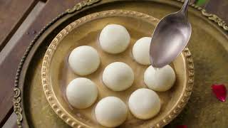 Order your favorite Veg Delight Box in train with RailRestro