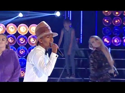 Muzikinė kaukė 2015: Audrius Janonis / Pharrell Williams - Happy