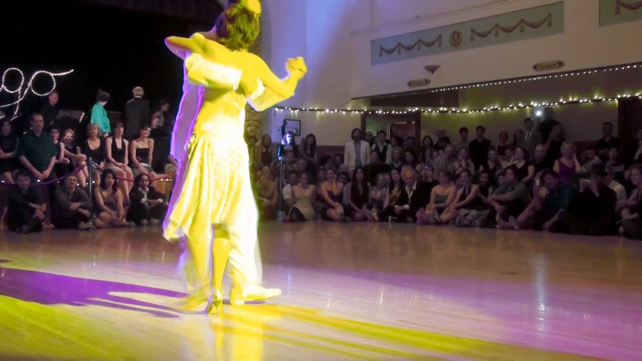 Maria Olivera & Gustavo Benzecry Saba - Portland Oct. Tango Fest. 2011.f4v