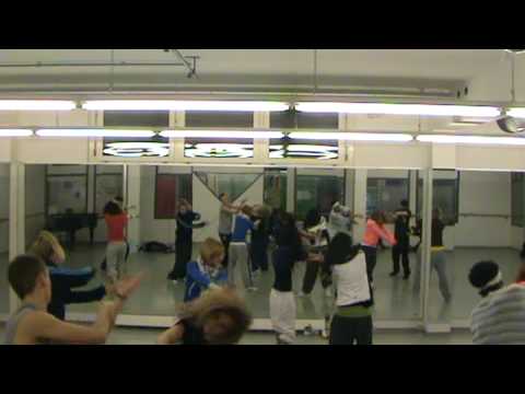 Taio Cruz ft. Luciana - Come On Girl