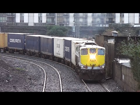 IE class 071 (075) + IWT Liner - Ossory Road, Dublin