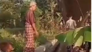 Download lagu Story wa terbaru lucuu Kowe tak sayang sayang mp3 Download lagu Story wa terbaru lucuu Kowe tak sayang sayang mp3