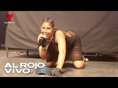 Tokischa muestra apoyo a Rochy RD con su camisa que decía "Free Rochy"