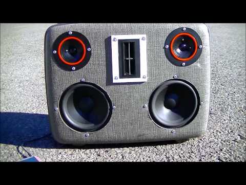 Vintage Suitcase Stereo by Hi-Fi Luggage Demo of 