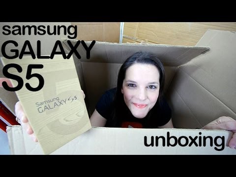 Samsung Galaxy S5 unboxing