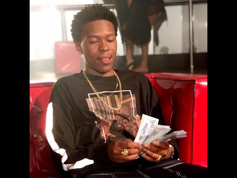 Jé Santiago X DEREK - Patek (Prévia)