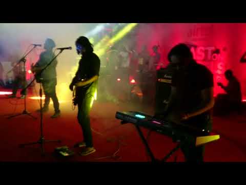 Ashes live Tarabati on FEAst on WHEELS at kolabagan field