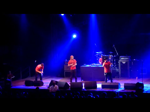 Kiša Metaka - Miješano meso - Live @ Dom sportova  - Zagreb 07.03.2015