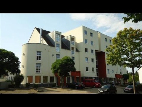 Düren, Südstr. 24: Bezugsfreies 1-Zimmer-Appartement mit Terrasse+Stellplatz zu vermieten
