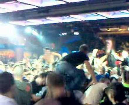 sala 2 - number one - brescia - halloween 2007 c