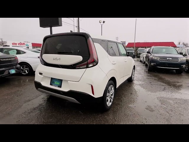 2023 KIA SOUL WAGON 4-CYL, 2.0 LITER LX WAGON 4D