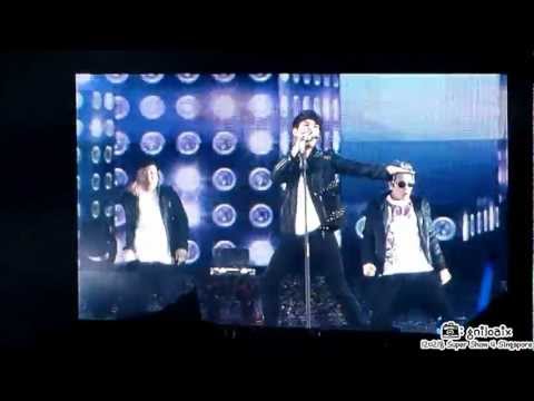 120218 Super Junior SS4 Singapore - Ryeowook Solo