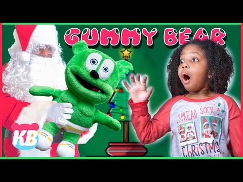 We Caught SANTA Dancing to the Gummy Bear Song - MERRY CHRISTMAS | Kamdenboy & Kyraboo PRETEND PLAY