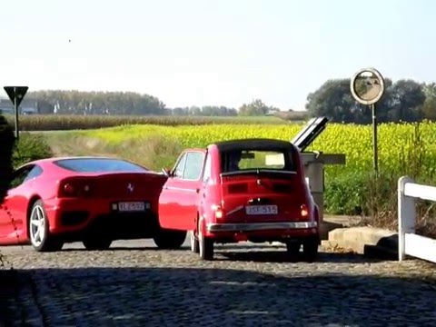 Fiat 500 vs Ferrari