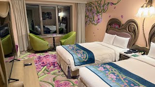 Tokyo Disney Fantasy Springs Hotel - March 2025 - Rose court room review.
