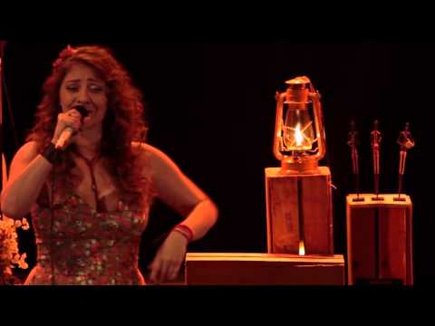 Bicho de Pé - No Meu Pé de Serra / Só Xote / O Xote das Meninas - Luiz Gonzaga