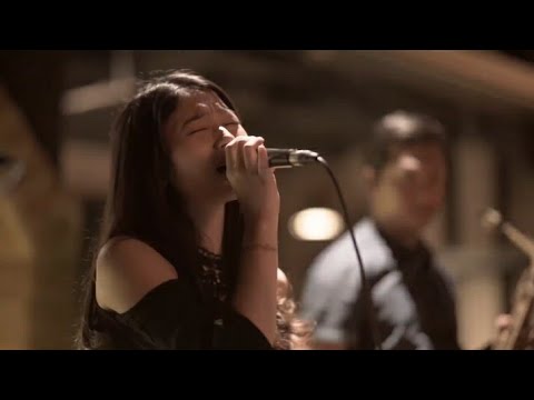 Bukannya aku takut -mulan jameela (cover by Maria eka)