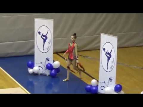 Arina Jevstafjeva 2004 g  ribbon Baltic flower 2018