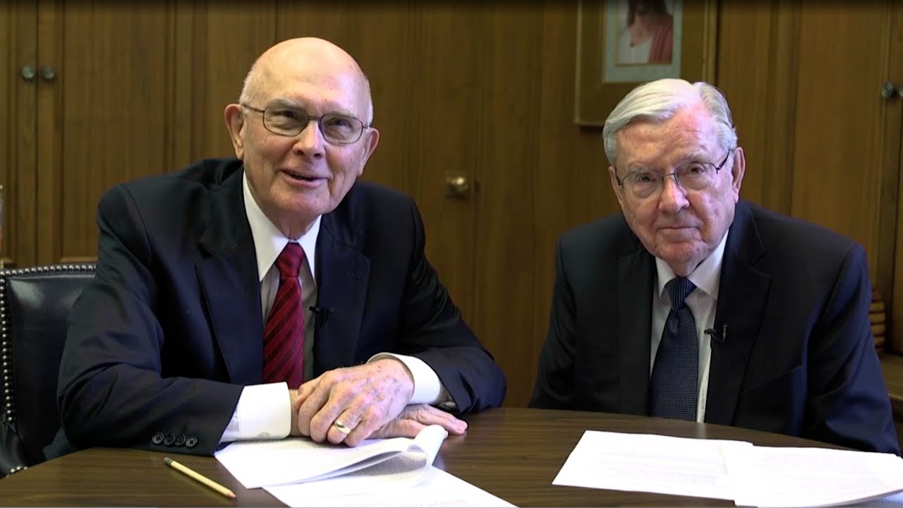 Cara a Cara para los jóvenes adultos solteros con el élder Oaks y el élder Ballard