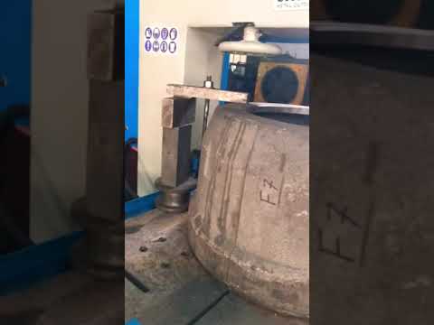 Automatic Riser Cutting Vertical Bandsaw