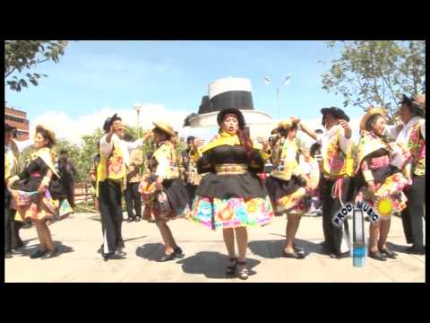 FLOR YAUYINITA MIX HUAYLAS EN VIVO 2015 - ERES AMOR AJENO HUAYLAS