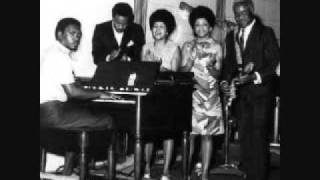 The Staple Singers Everybody Will Be Happy Over There