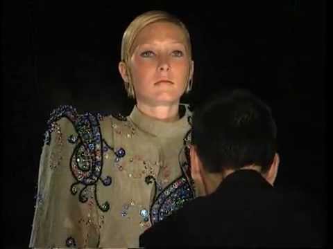 Viktor & Rolf Fall 1999 Haute Couture Fashion Show (full)