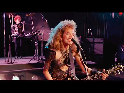 HOWARD the DUCK 🎬 Ending Song 🌺🎸🎵 'LEA THOMPSON & CHERRY BOMB FEAT'