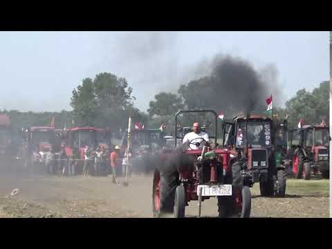 Traktor gyorsulási verseny, 15. futam, Papucsos kalap, Zákányszéki Traktorshow, 2017., v170819-6-127