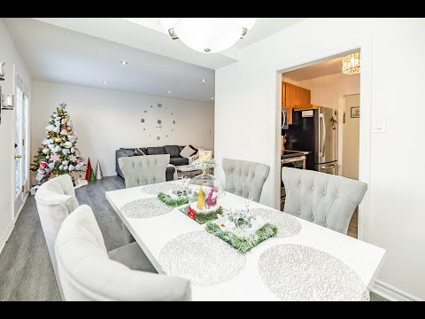 House for Sale - 100 Townhouse Cres, Brampton