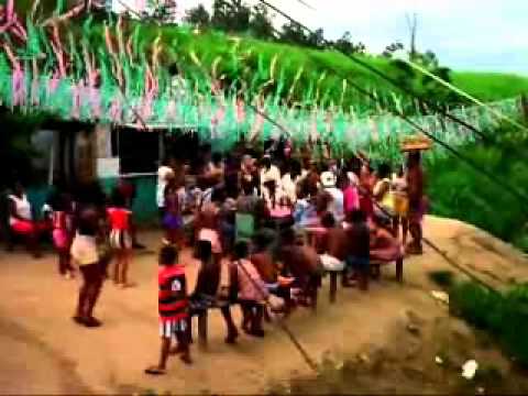 Roda de Samba em Mangueira com Nélson Sargento / Eu agora sou feliz (Jamelão e Mestre Gato)