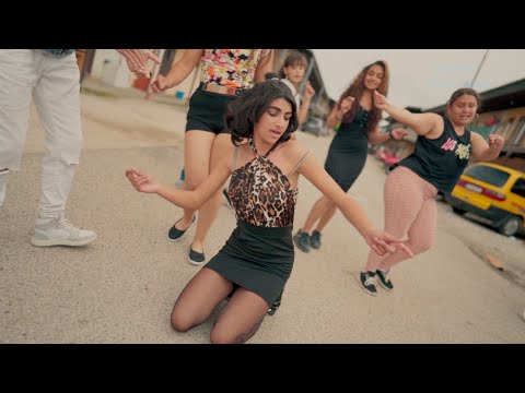 Sadra a Kaja - Trnavate ( cover )